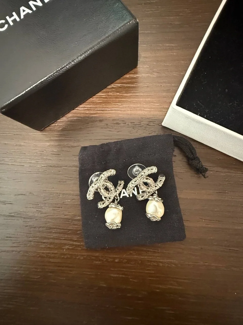 CHANEL pearl earrings